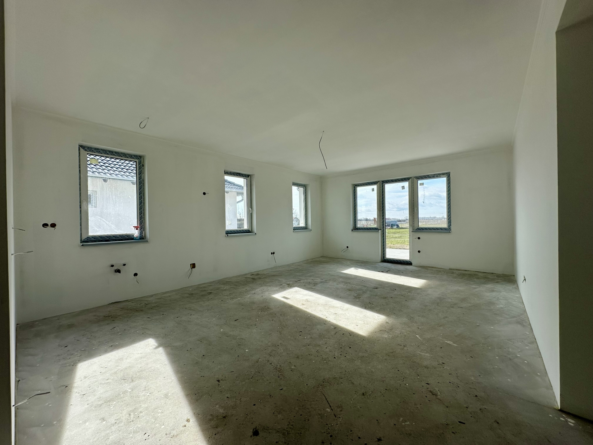 20260225_091600443_iOS copy 2